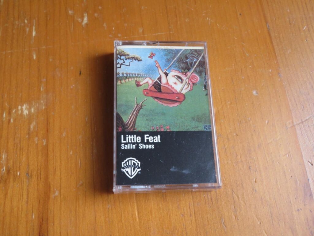 リトル・フィート『セイリン・シューズ』（1972）のカセットテープ。