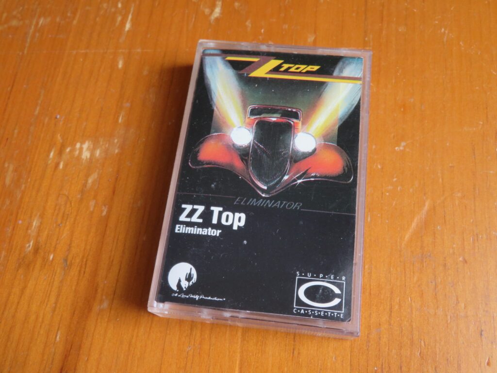 ZZトップ『エリミネイター』（1983）のカセットテープ。